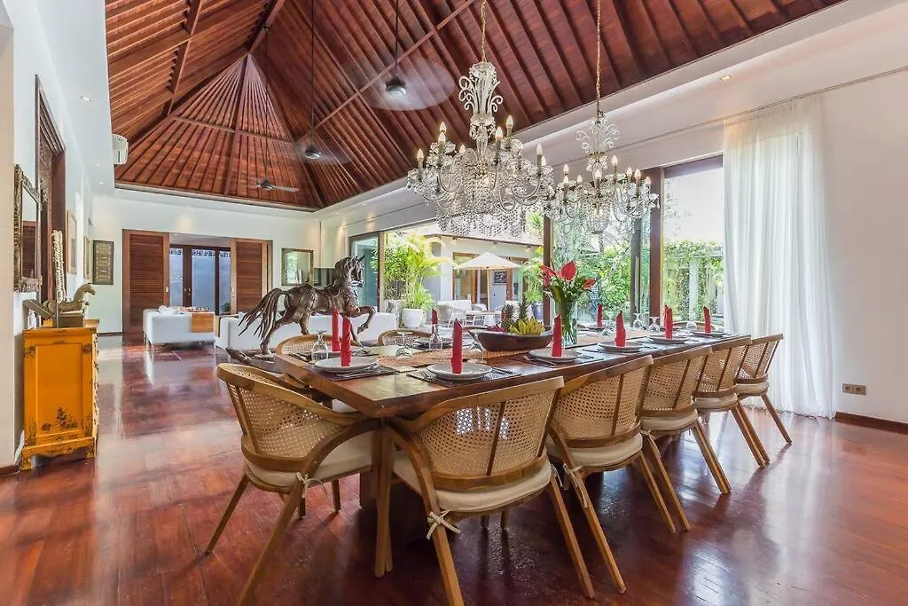Eshara 21 Our Luxury 5Br Villa Escape And Huge Pool Oberoi Beach Seminyak