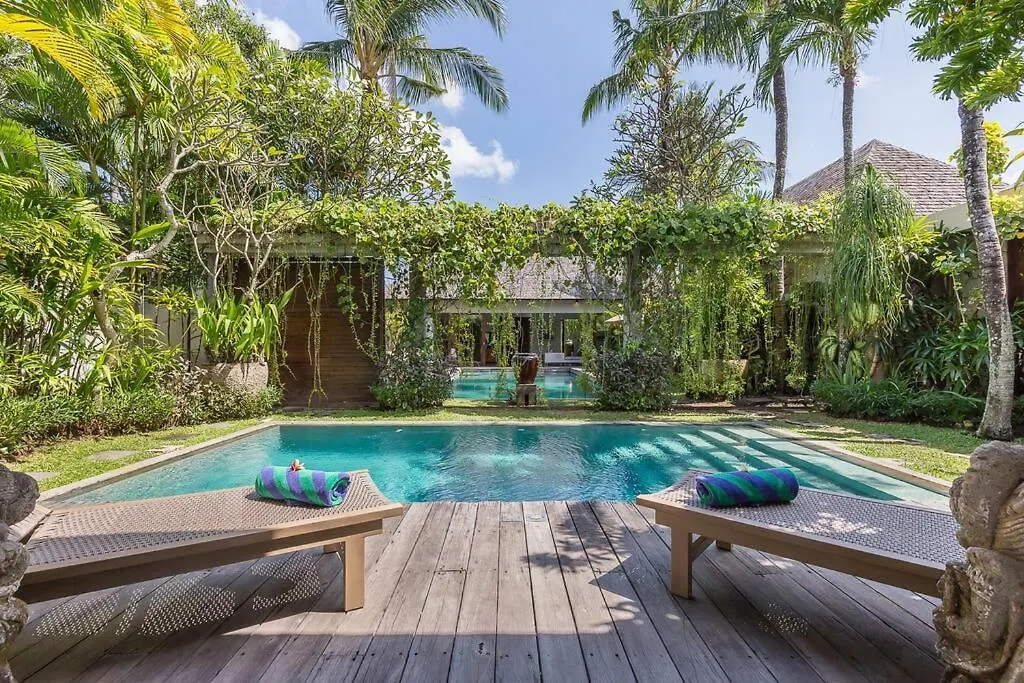 Eshara 21 Our Luxury 5Br Villa Escape And Huge Pool Oberoi Beach Seminyak