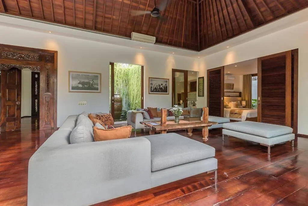 Eshara 21 Our Luxury 5Br Villa Escape And Huge Pool Oberoi Beach Seminyak