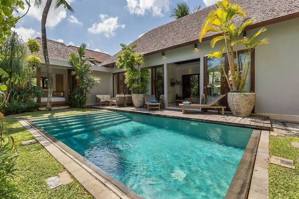 Eshara 21 Our Luxury 5Br Villa Escape And Huge Pool Oberoi Beach Seminyak