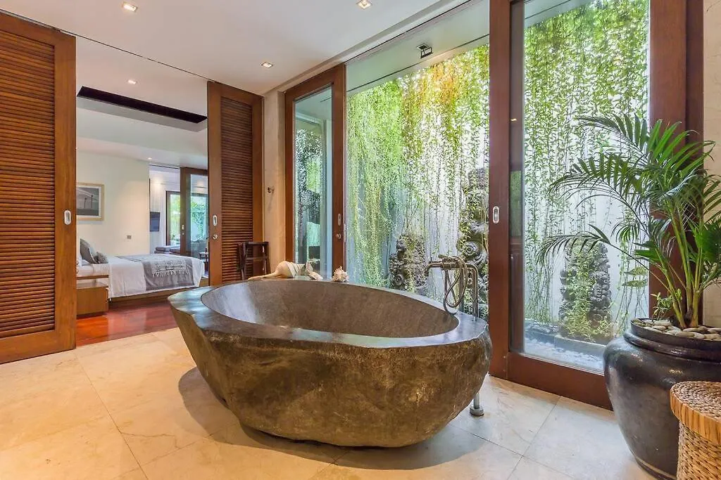 Eshara 21 Our Luxury 5Br Villa Escape And Huge Pool Oberoi Beach Seminyak Indonézia